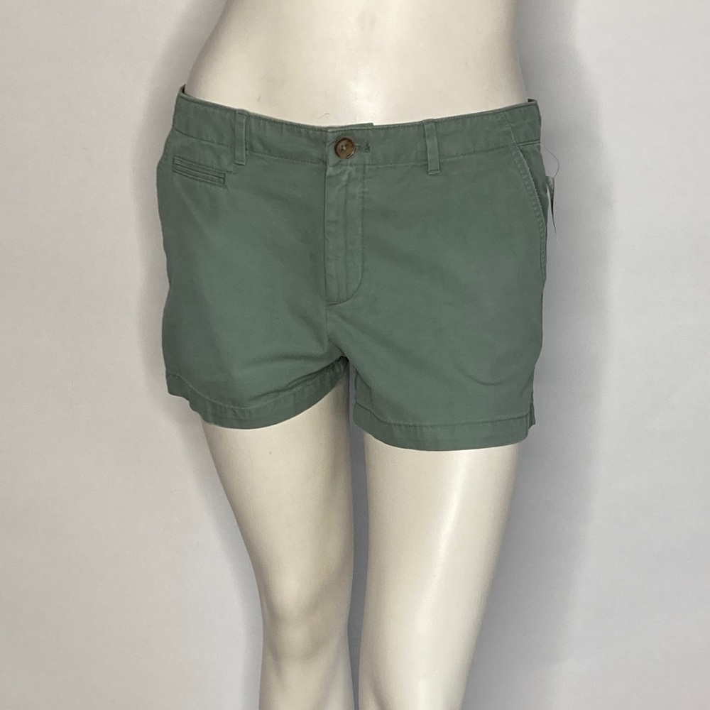NWT Gap Summer Short Mid rise 3”inseam Sz 6